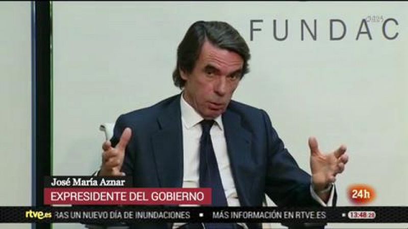 Aznar pide una alianza de partidos constitucionales sin Pedro Sánchez