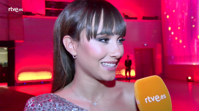 RTVE.ES entrevista en exclusiva a Aitana en la gala People in Red