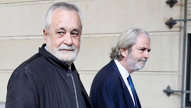 Además de las consecuencias penales, el caso de los ERE ha tenido también consecuencias políticas, ya que ha supuesto el fin de la carrera de dos presidentes socialistas de la Junta andaluza, Griñán y Chaves... Y desde que estalló el caso, el PSOE fu
