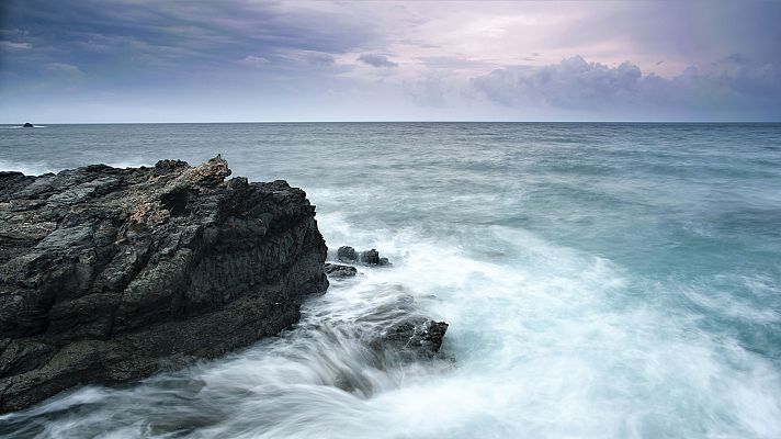 El tiempo - Cuatro provincias en riesgo amarillo por frío y fuertes oleajes