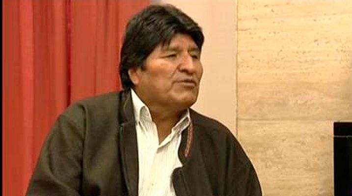 Telediario 1 - Evo Morales ve "con buenos ojos" la convocatoria de elecciones en Bolivia aunque "no se presentaría"