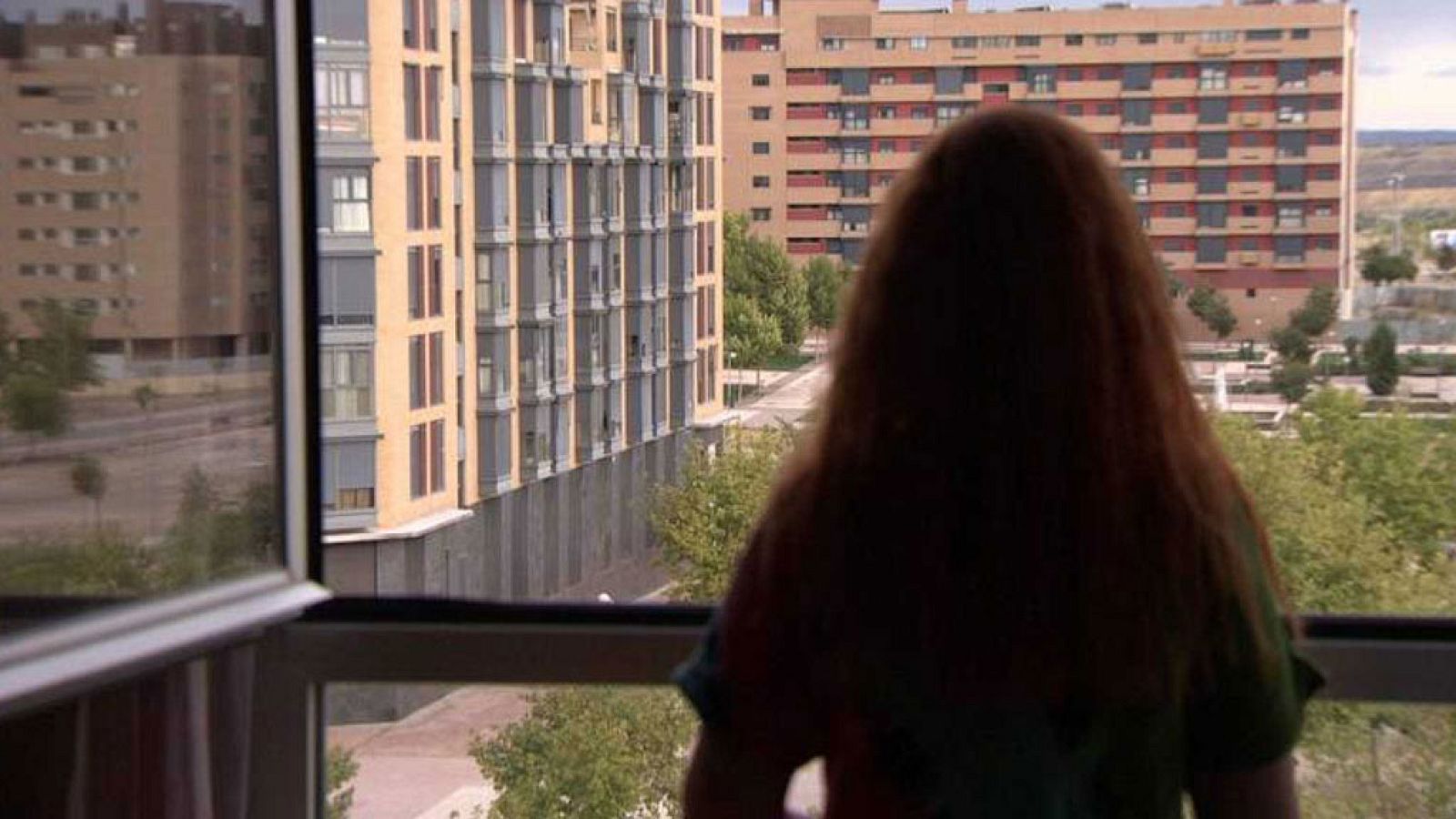 Crónicas - Estimado inquilino - ver ahora