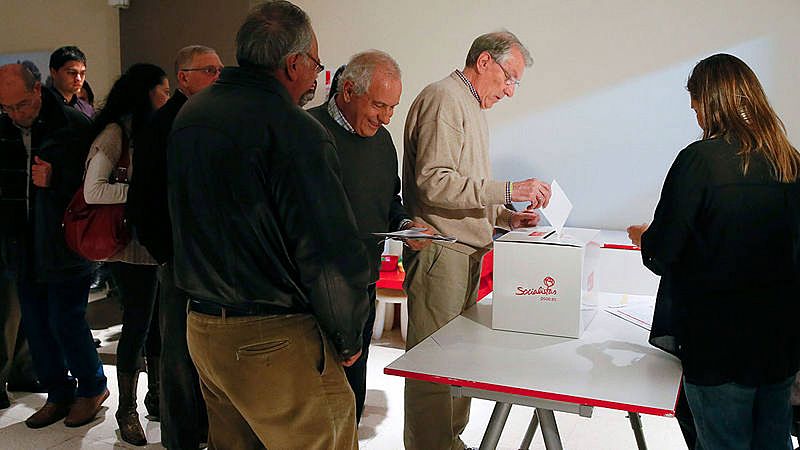 Los militantes hablan: PSOE, Podemos, ERC e IU preguntan a sus bases sobre el Gobierno de Sánchez