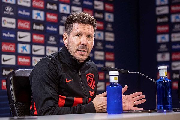 Telediario 1 - Simeone recupera a Joao Félix pero dice que "en el mercado de invierno puede pasar de todo"