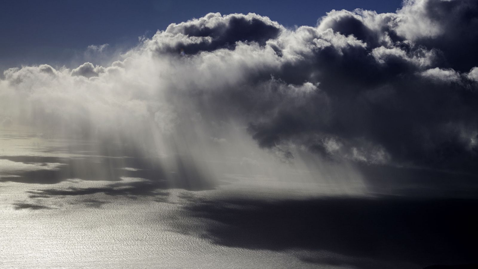 Precipitaciones persistentes en gran parte de la Península y en Baleares - ver ahora