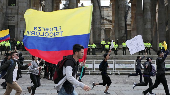 Continúan las protestas en Colombia a la espera de que Iván Duque inicie el diálogo