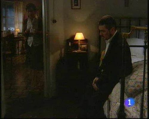 Amar en tiempos revueltos - Noche de amor de Simón y Carmen