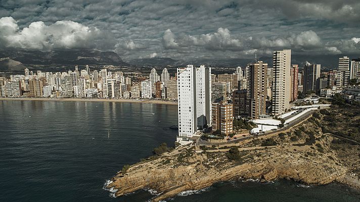 Intervalos de viento fuerte en el litoral gallego y Valencia