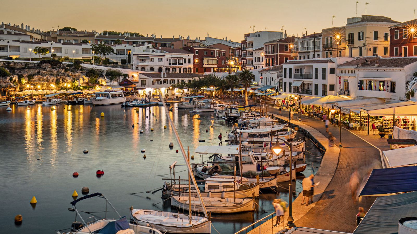 Ciudades para el Siglo XXI - Menorca, ciudad de la tranquilidad - ver ahora