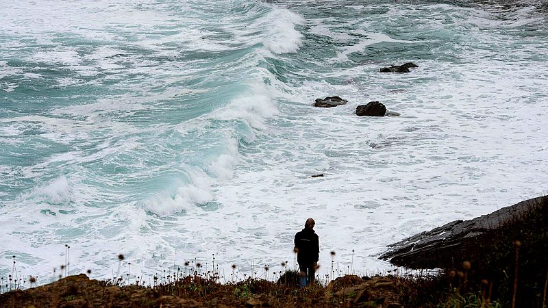 Viento fuerte en Galicia y lluvia que podría ser fuerte y persistente - Ver ahora