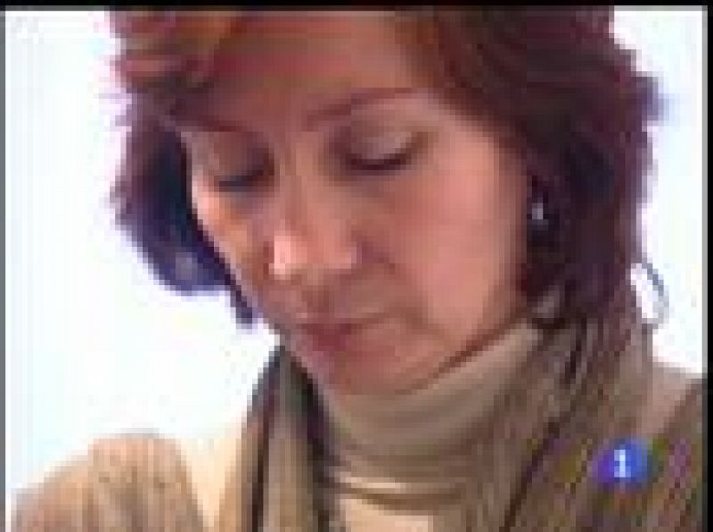 Secuestran y asesinan en Chechenia a la activista de derechos humanos Natalia Estemírova. Dirigía allí la ONG Memorial y desde hace años investigaba las desapariciones en Chechenia. Un trabajo que compartió con la periodista Anna Politkóvskaya, asesi