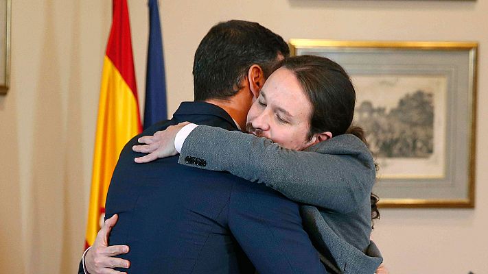 Telediario 1 - Las bases de Podemos avalan de forma masiva el preacuerdo con el PSOE para un gobierno de coalición