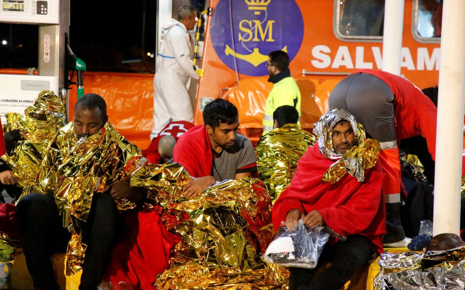 Más de 300 inmigrantes han llegado a las costas españolas en las últimas 24 horas - RTVE.es | Ver