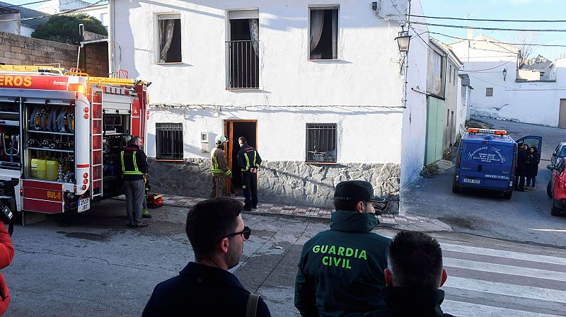 Tres muertos en un incendio provocado por un brasero en Dehesas Viejas, Granada