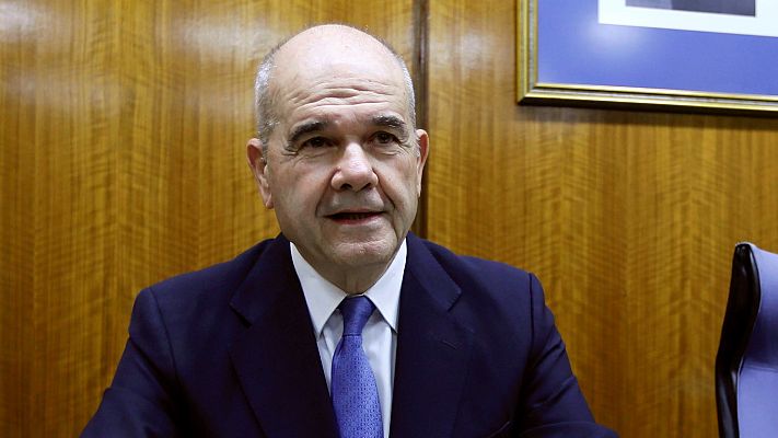 Telediario 1 - Chaves cree que el "ambiente de culpabilidad" por las "presiones políticas y mediáticas" condicionó el juicio de los ERE