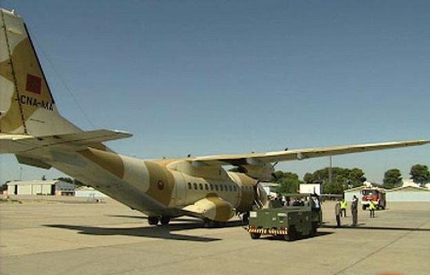  - Trasladan a Rayan en un avión