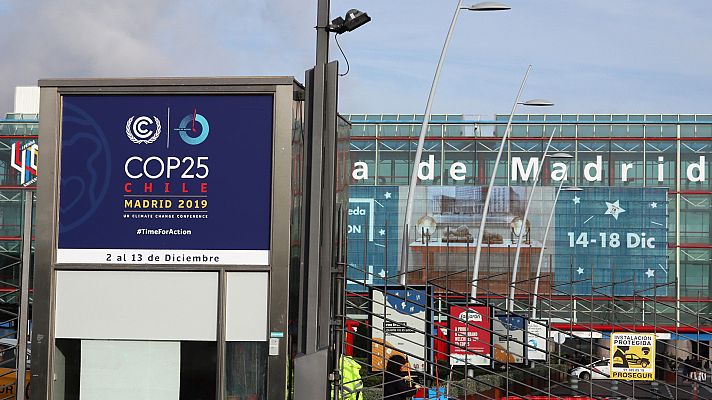 Telediario 1 - Preparar una Cumbre del Clima que sea respetuosa con el medio ambiente