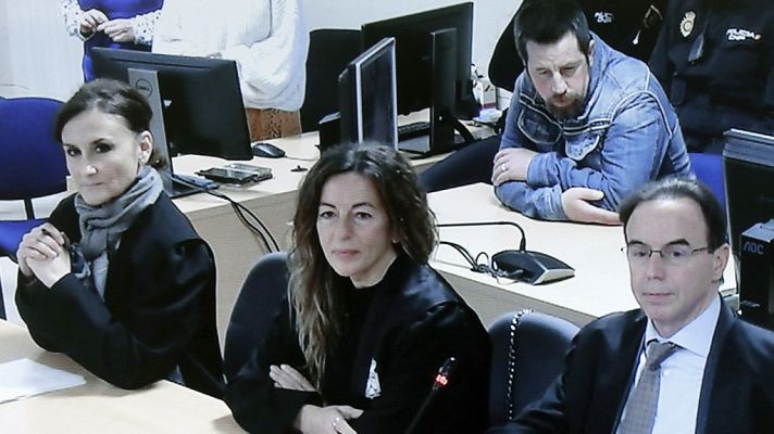 Telediario 1 - Telediario 2 en 4' - 30/11/19