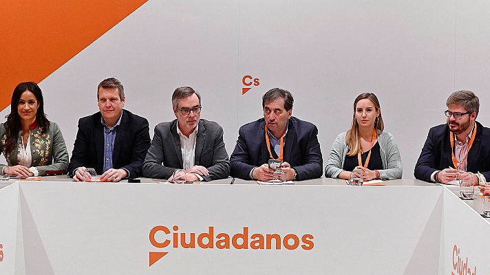 Áspero debate en el Consejo de Cs que aprobó la gestora