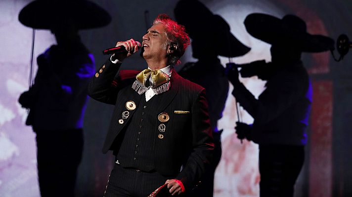 Alejandro Fernández vuelve a sus raíces con un disco de rancheras