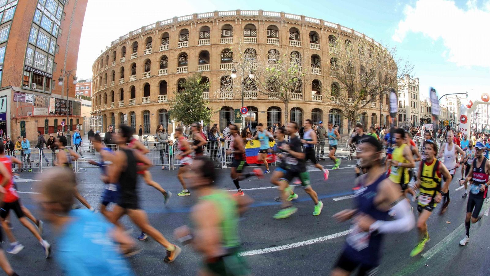 L'Informatiu - Comunitat Valenciana 2 - 02/12/19 - RTVE.es