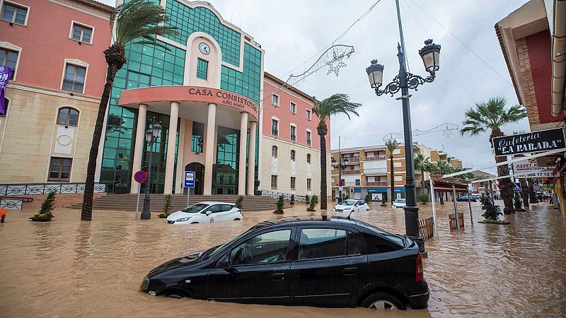 La borrasca se desplaza hacia Baleares y Cataluña tras dejar inundaciones en Murcia