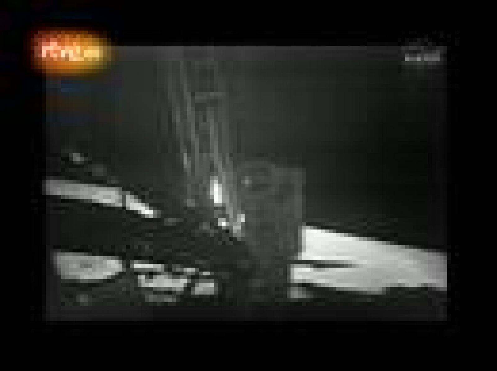 Vídeo restaurado por la NASA de la llegada de los astronautas Neil Armstrong, Edwin Aldrin y Michael Collins a la luna. La agencia espacial norteamericana también ha recuperado imágenes inéditas de aquel día que pueden verse en mejor calidad.