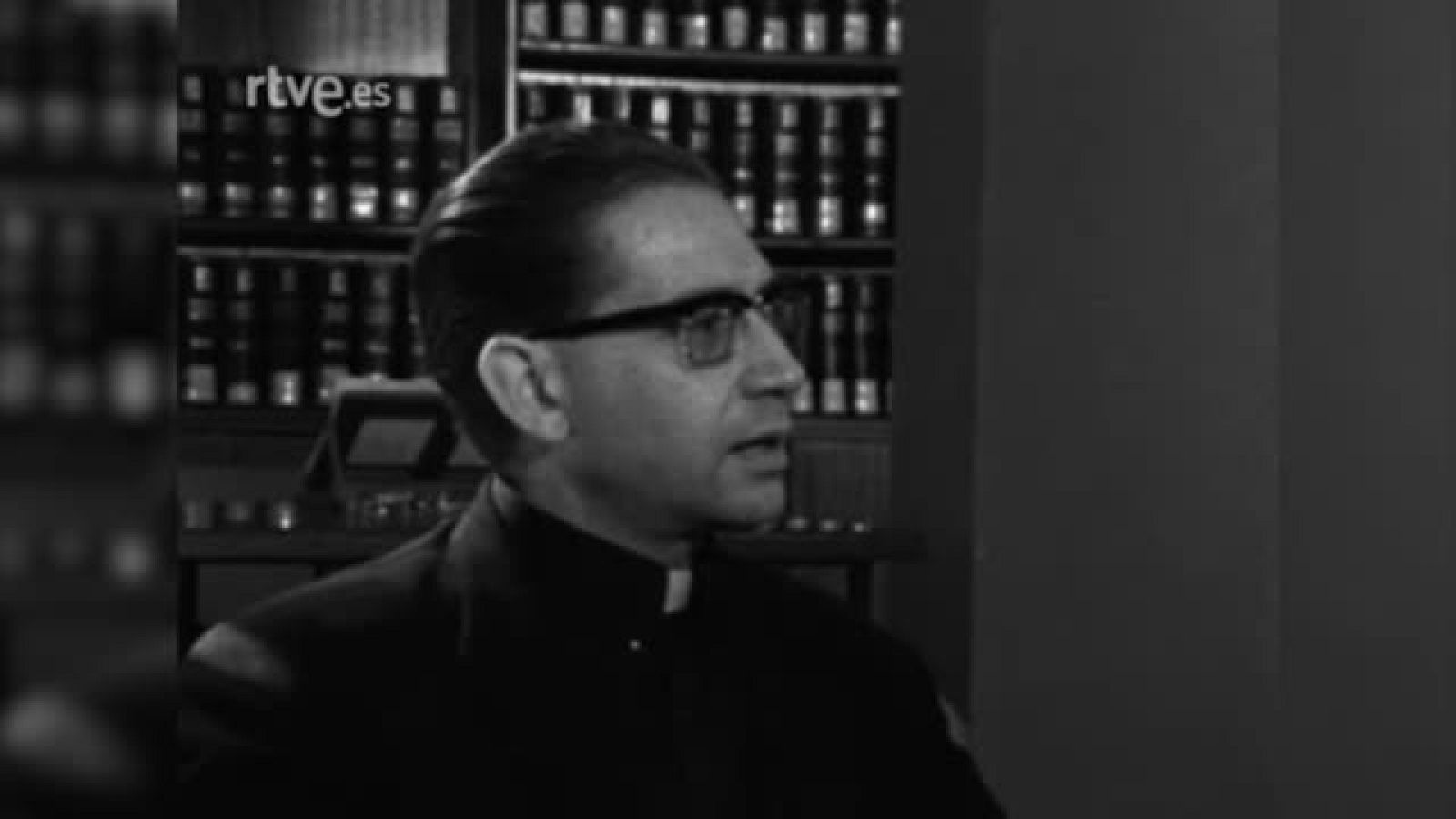 Cuestión Urgente (1967)