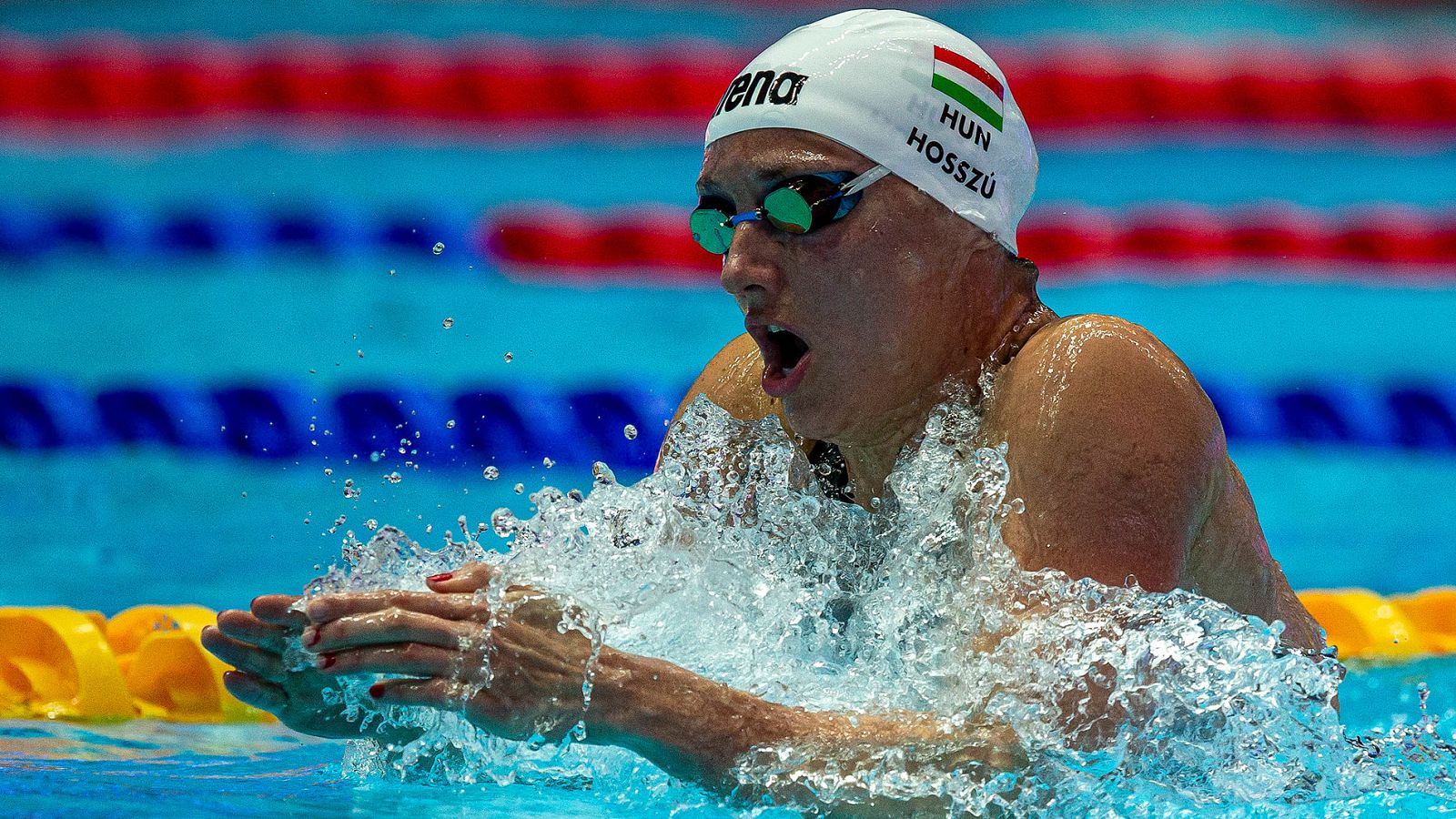 Hosszu y Morozov brillan en la primera jornada del Europeo de piscina corta