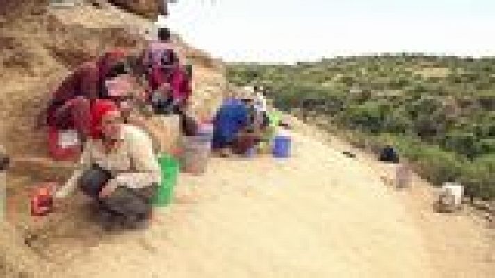 Universo UNED - Ndutupai. El origen de homo sapiens en Tanzania (1ª y 2ª) *