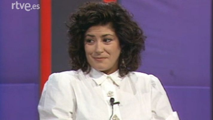 Programas y Concursos en el Archivo de RTVE - A través del espejo - El amor y la pasión