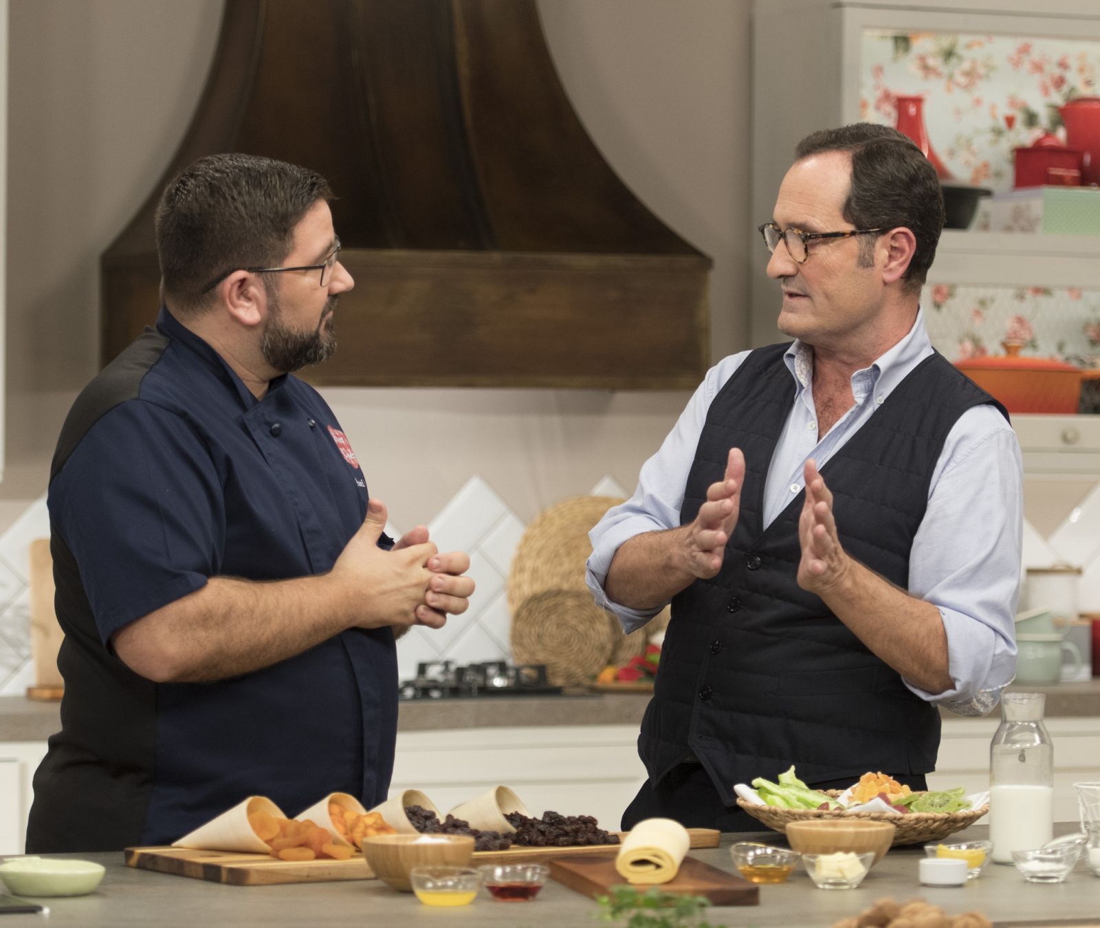 Hacer de comer - Sardinas rebozadas y trenza de crema - ver ahora