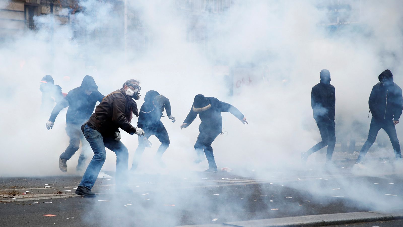 Primeros incidentes en París durante la huelga contra la reforma de las pensiones