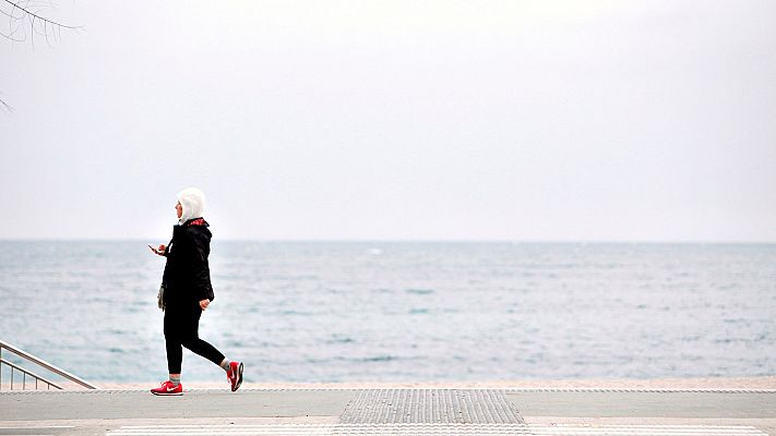 Telediario 1 - El tiempo mejora de cara al puente de la Constitución