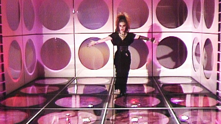 Viaje al centro de la tele - Universo Alaska