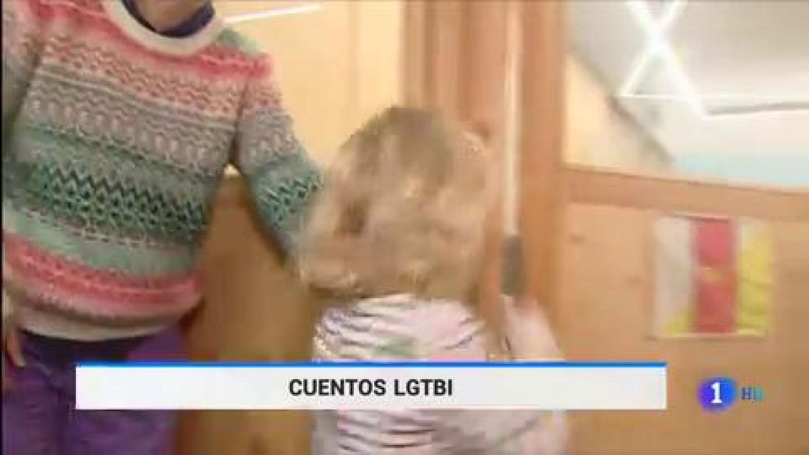 Telediario 2 - 08/12/19 - Un colegio de Barcelona trabaja la diversidad a través de los cuentos - RTVE.es