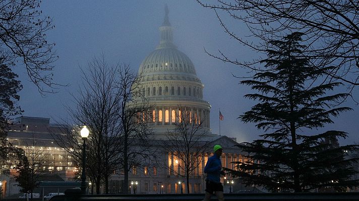 Abogados demócratas y republicanos debaten el 'impeachment'