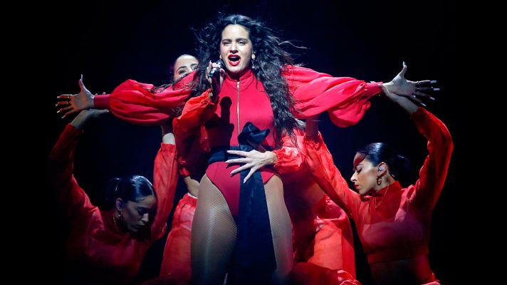 Telediario 1 - 15 mil personas asistirán al concierto de Rosalía, esta noche en Madrid