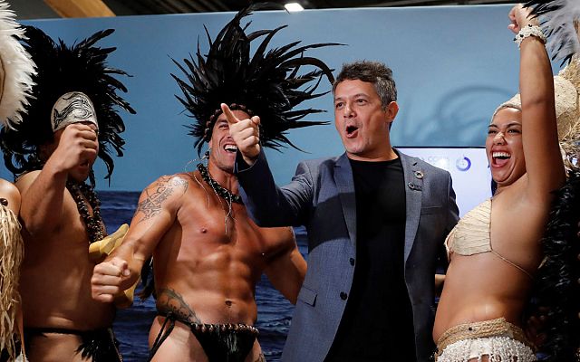 Telediario 1 - Alejandro Sanz o Harrison Ford, estrellas de la cultura entre tanto político en la COP25