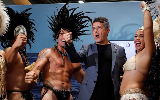 Telediario 1 - Alejandro Sanz o Harrison Ford, estrellas de la cultura entre tanto político en la COP25