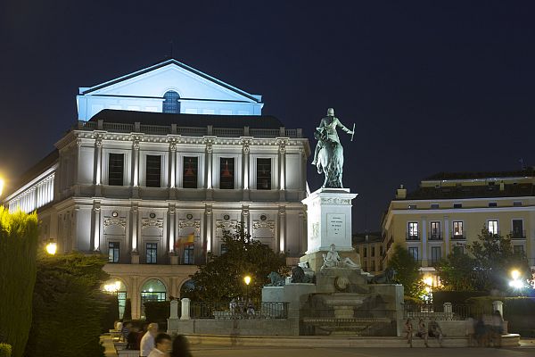 Los bombos ya están en el Teatro Real