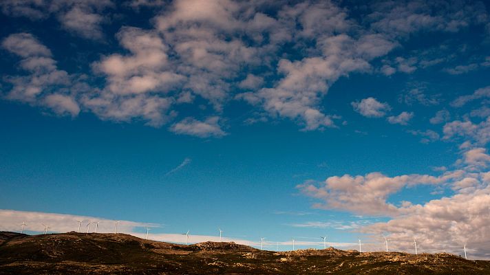 Cielos cubiertos  y temperaturas máximas en descenso