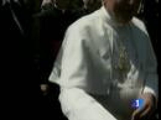  - El Papa, operado de una fractura