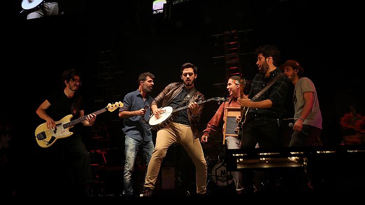 Telediario 1 - El grupo colombiano Morat cierra su gira en Madrid
