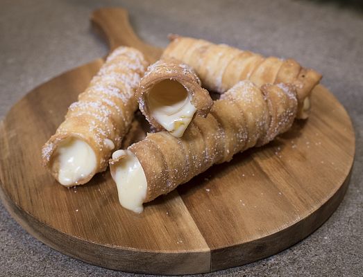 RTVE Cocina - "Canutillos con crema" de Dani García