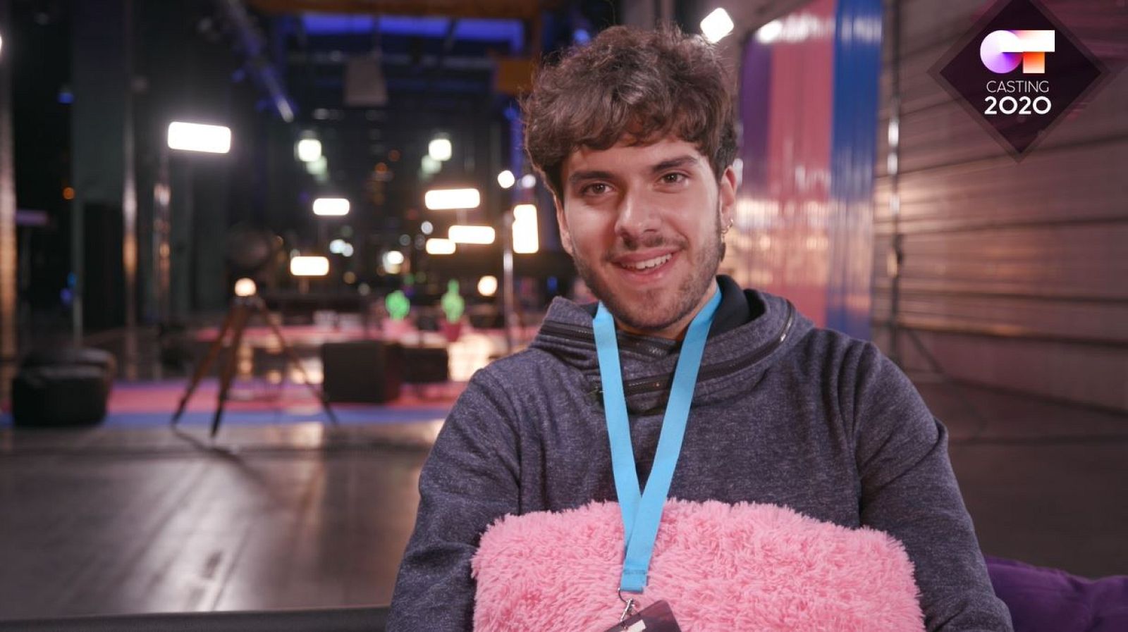 Javy Ramírez, el finalista de OT 2020 que podría dar una conferencia de 40 mi nutos vendiendo un plátano responde a las 20 preguntas de OT 2020