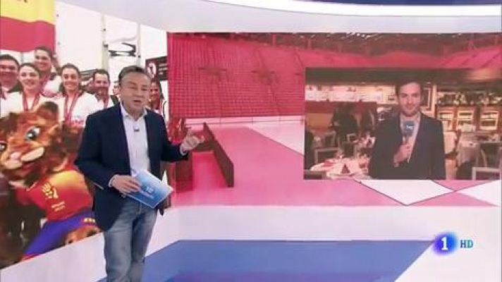 Telediario 1 - Las Guerreras de plata reciben una calurosa bienvenida a su regreso a Madrid