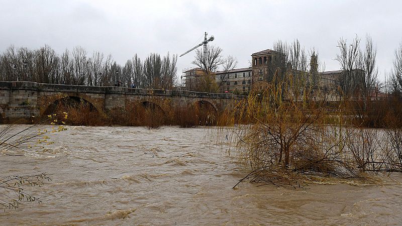 Las lluvias ponen en situación de alarma a siete ríos de la provincia de León 