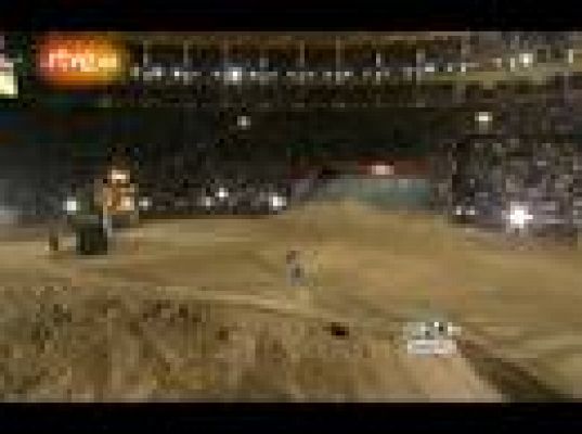  - Adams pierde ante Torres