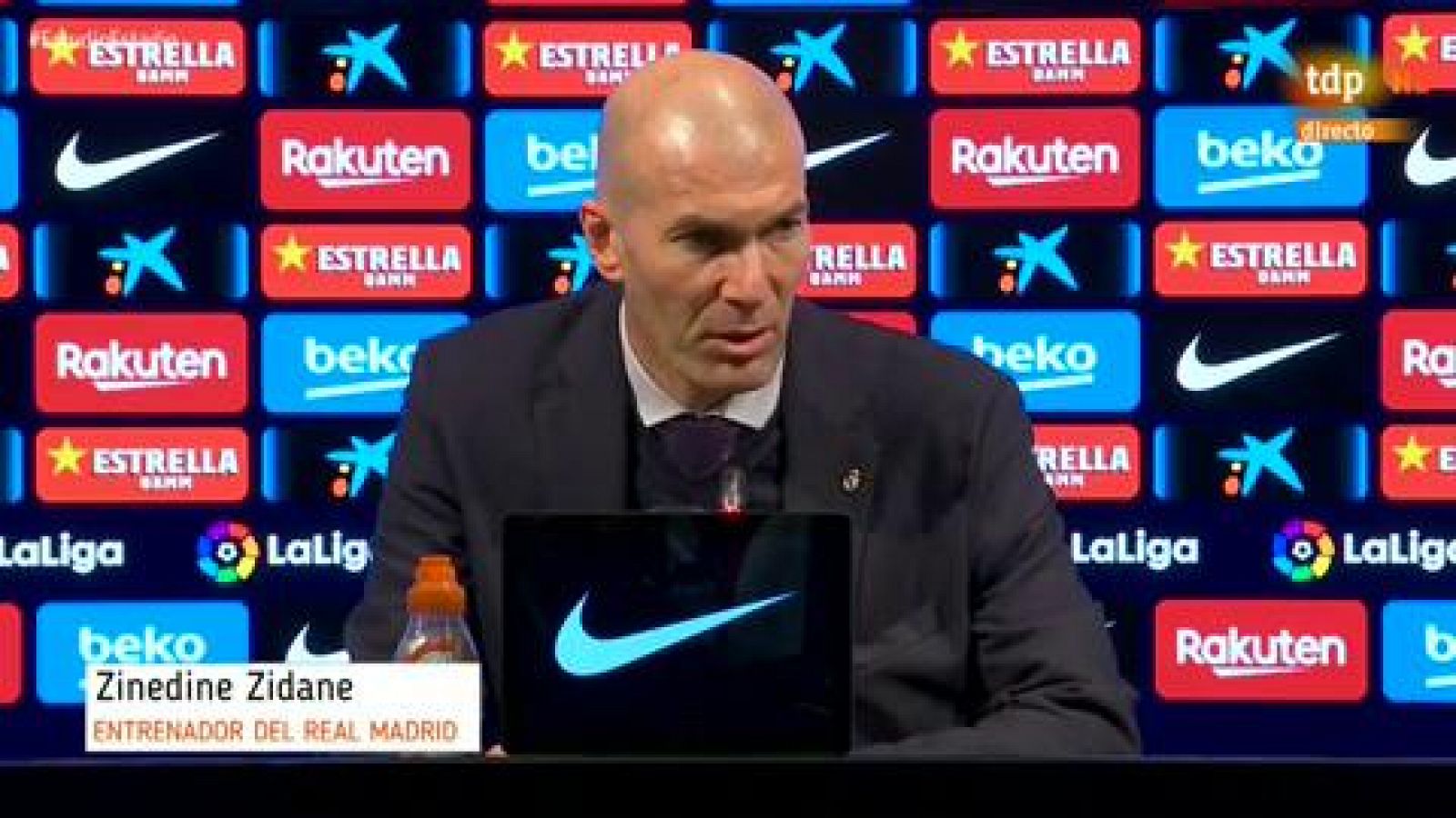 El entrenador del Real Madrid ha manifestado que su equipo ha hecho méritos para ganar el Clásico pero no ha materializado las ocasiones de gol, "esto es el fútbol".